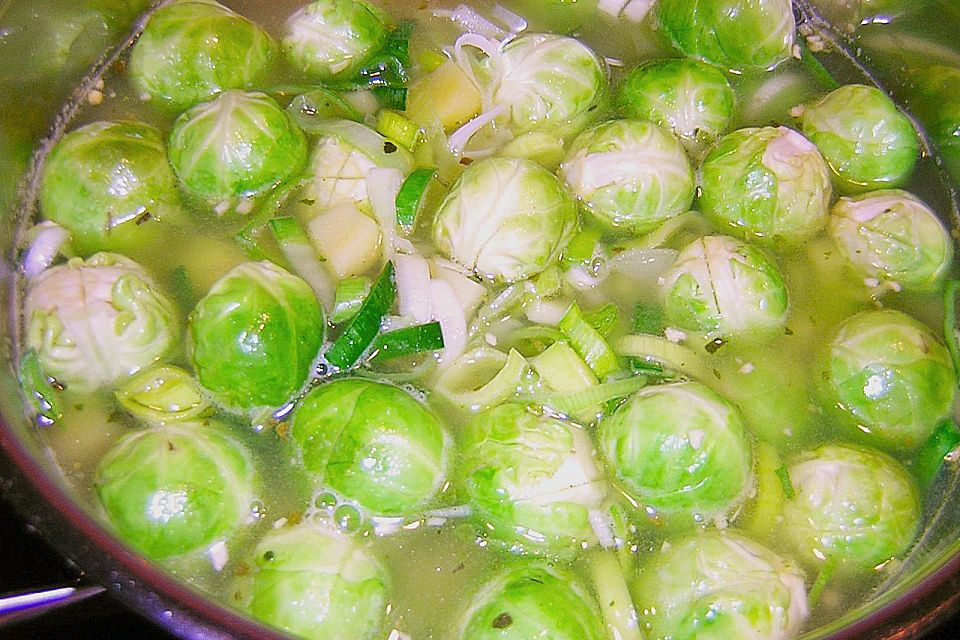 Rosenkohl-Lauch-Suppe