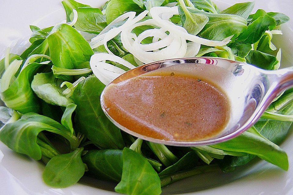 Süßes Dressing für Salat