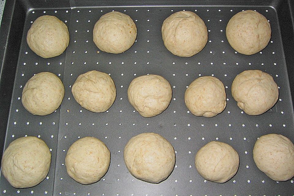 Dinkelbrötchen