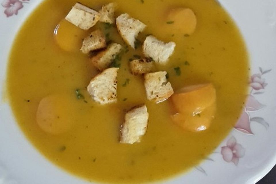 Schwäbische Kartoffelsuppe