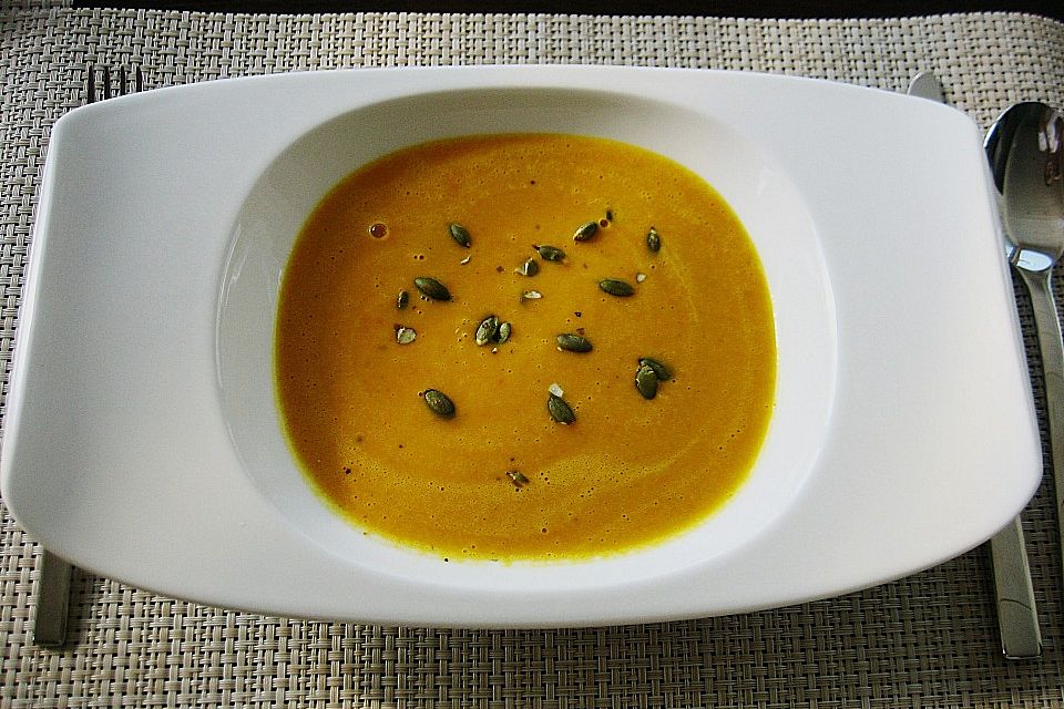 Südsteirische Kürbiscremesuppe von Rudolfo