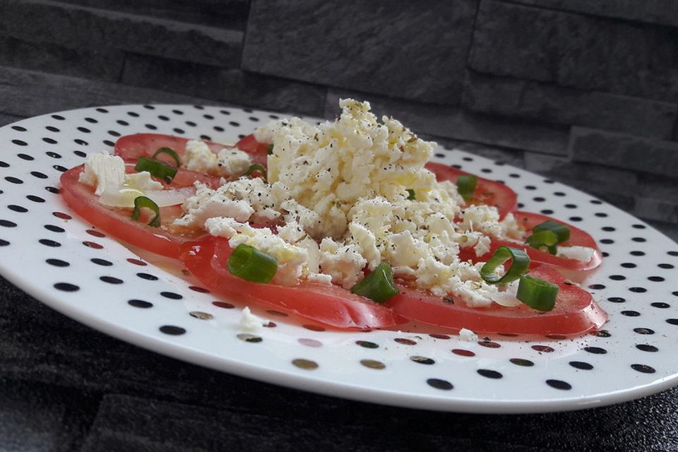 Tomatensalat mit Feta - Käse