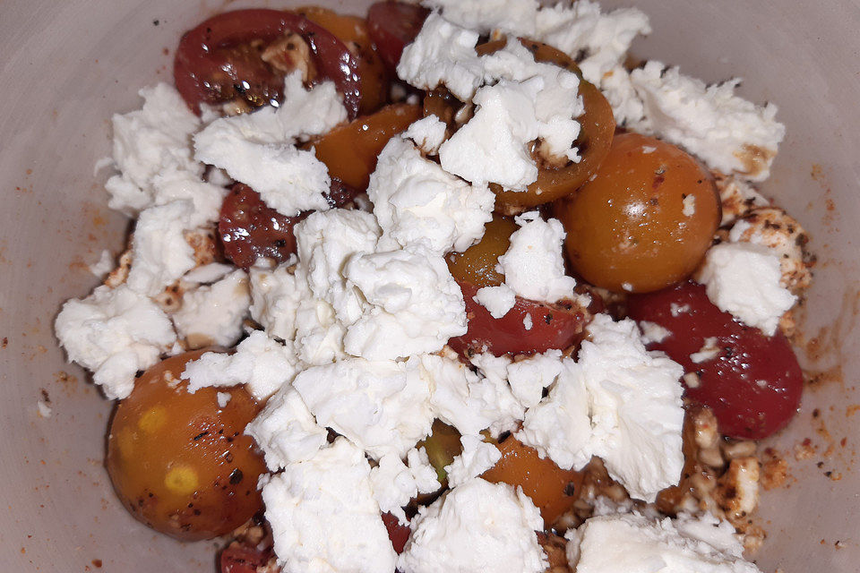 Tomatensalat mit Feta - Käse