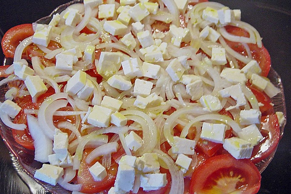 Tomatensalat mit Feta - Käse