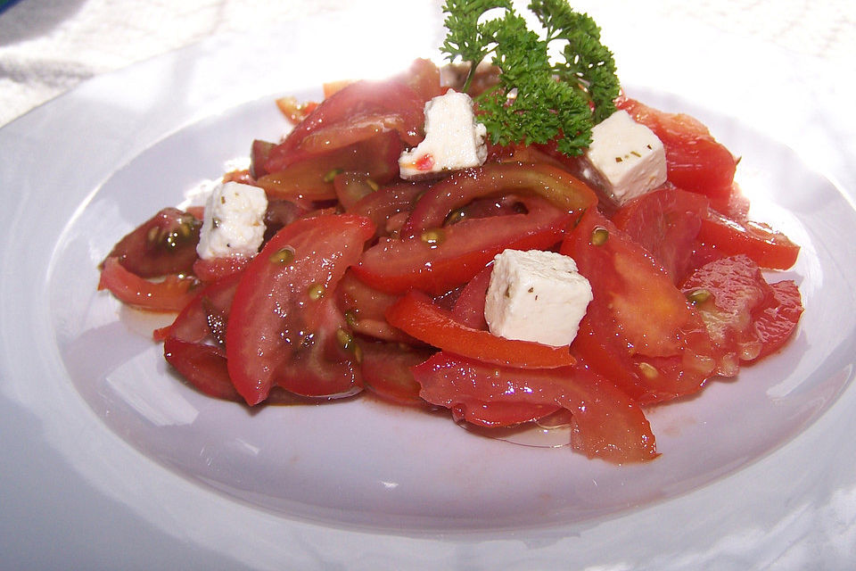 Tomatensalat mit Feta - Käse