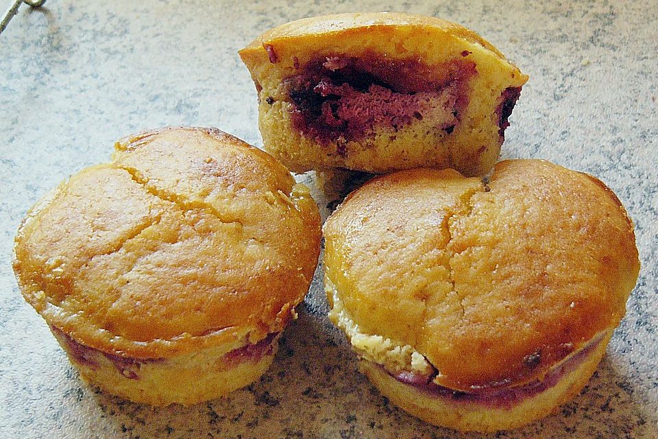 Brombeer-Frischkäse-Muffins