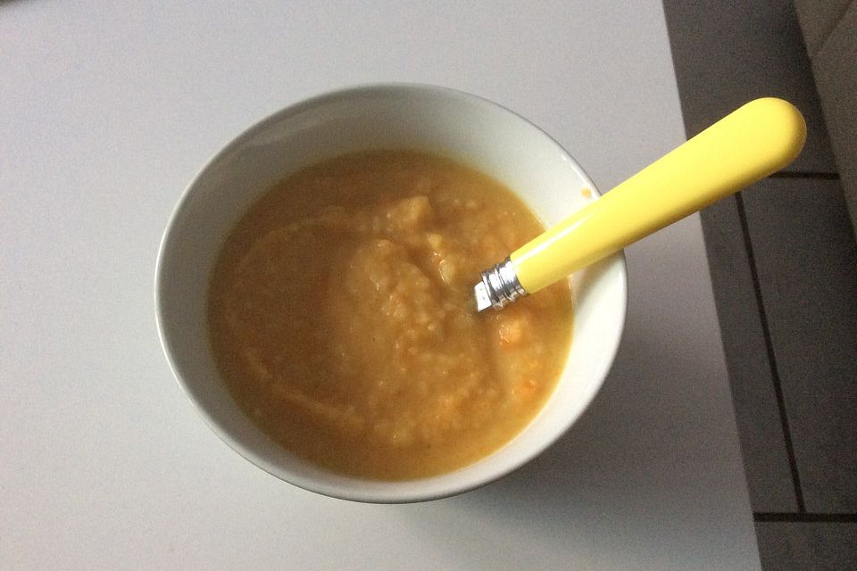 Pastinakensuppe mit Karotten