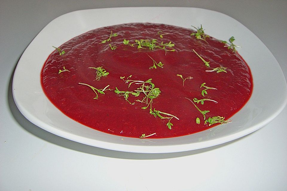 Rote Bete-Suppe