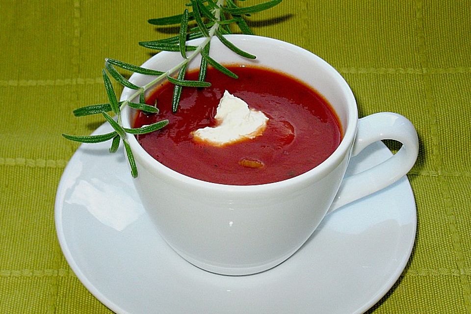 Lauch - Tomaten - Cremesuppe