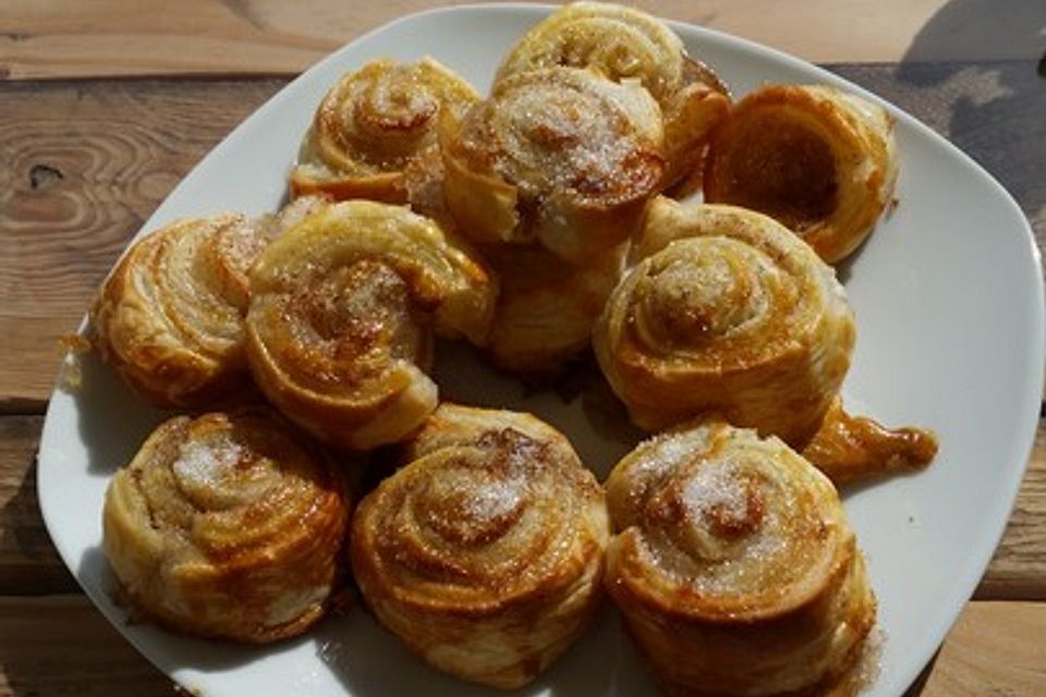 Zimtschnecken aus Blätterteig