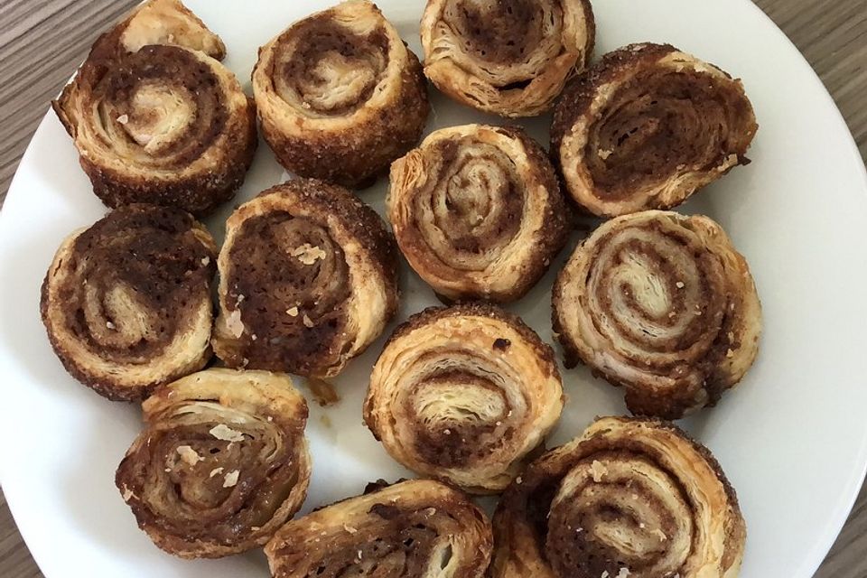 Zimtschnecken aus Blätterteig