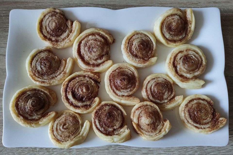 Zimtschnecken aus Blätterteig