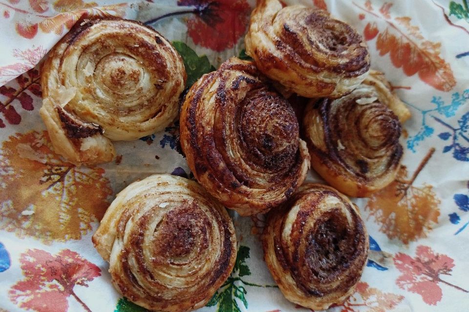 Zimtschnecken aus Blätterteig