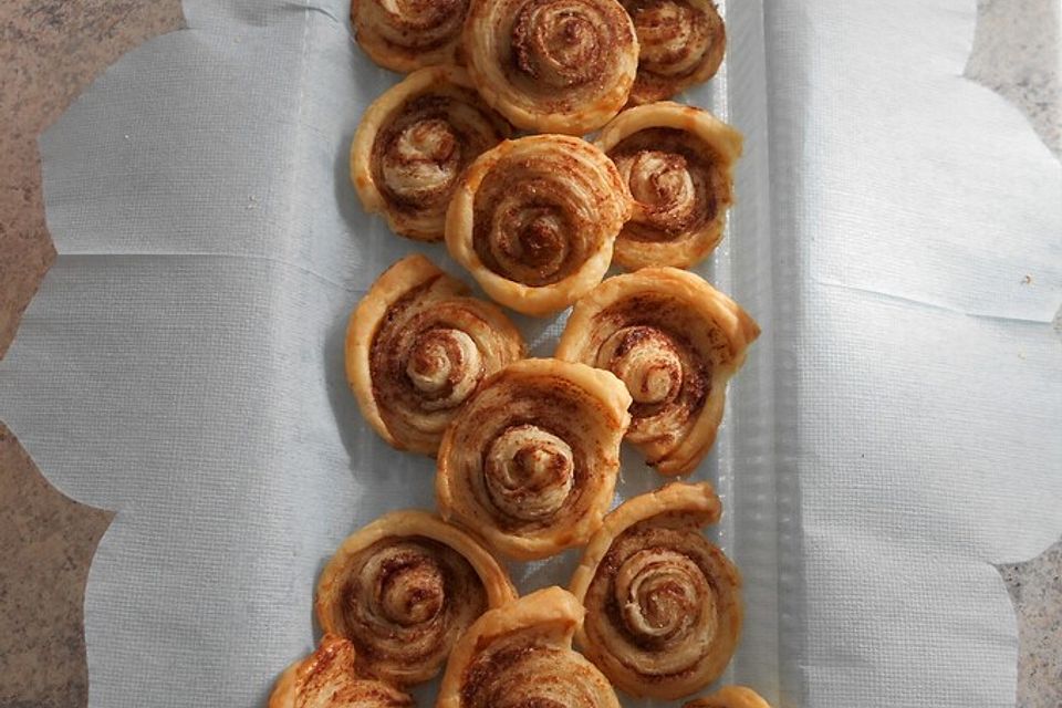 Zimtschnecken aus Blätterteig