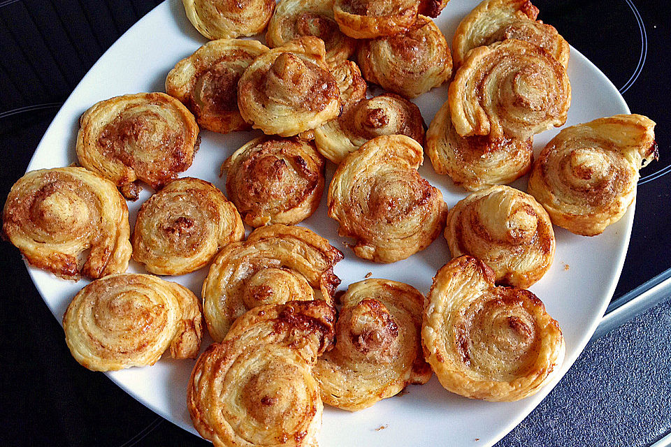 Zimtschnecken aus Blätterteig