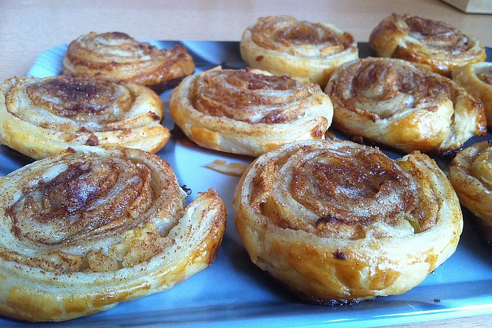 Zimtschnecken aus Blätterteig