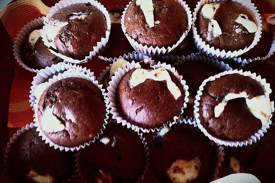 Double Chocolate Cheesecake Muffins