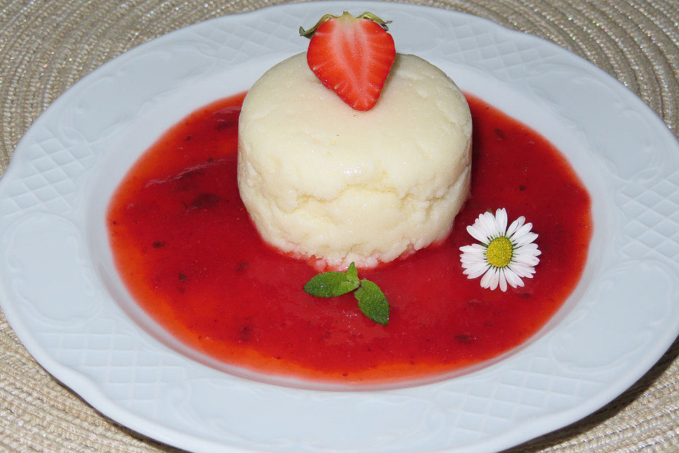 Grießpudding mit Honig