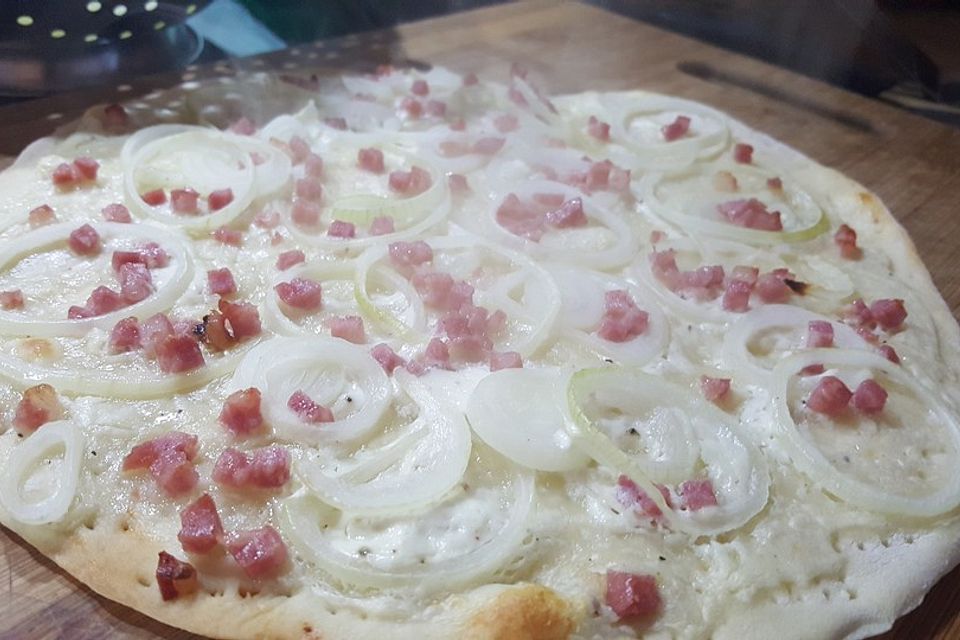 Flammkuchen classic