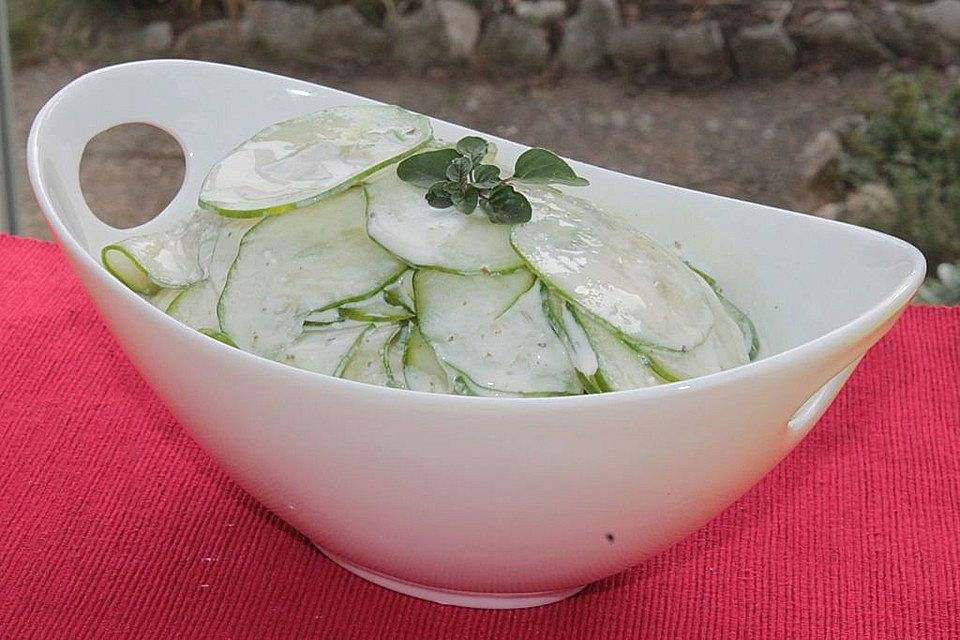 Oli´s Gurkensalat