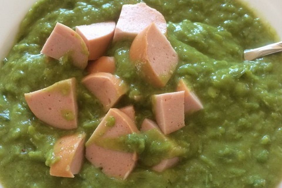 Grüne Erbsensuppe