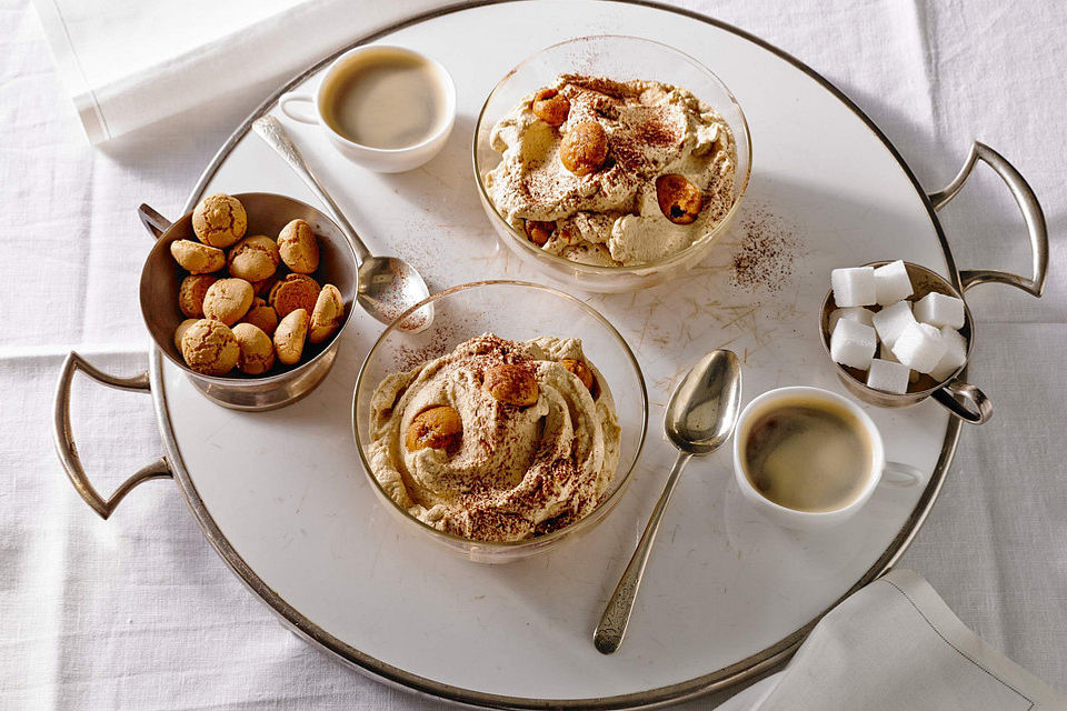 Mascarpone-Kaffeecreme mit Amaretti