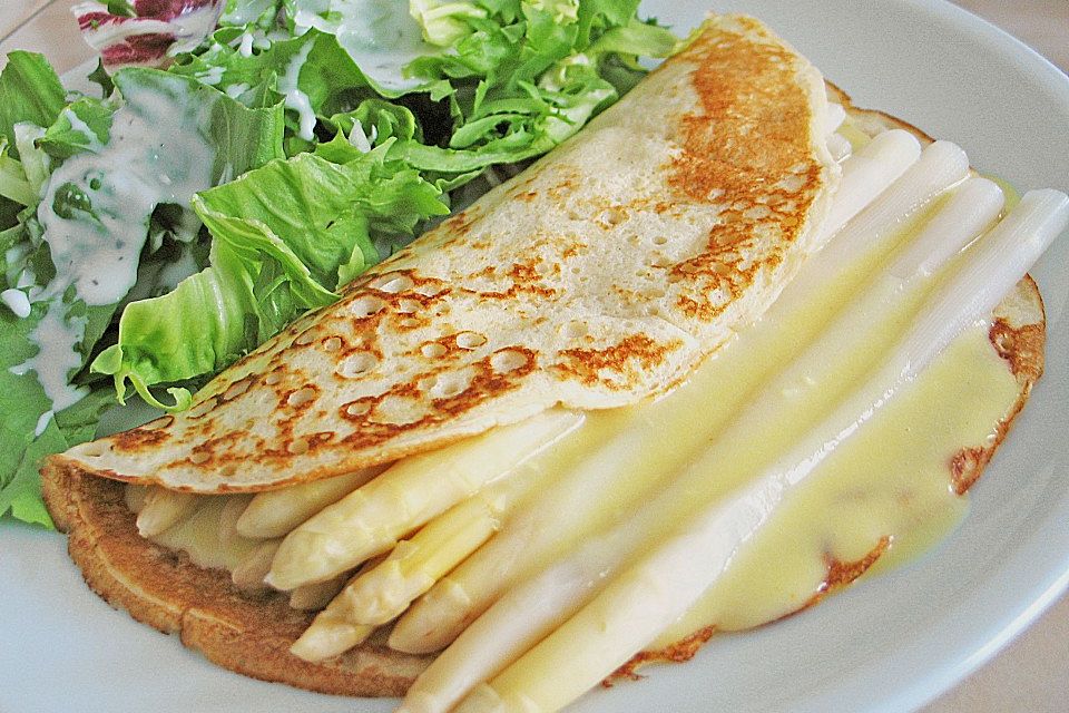 Friedhelms Spargel mit Pfannkuchen