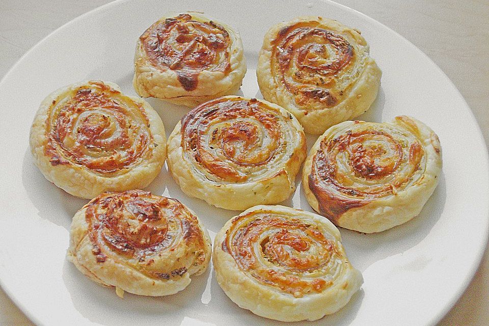 UTees Blätterteig Schnecken