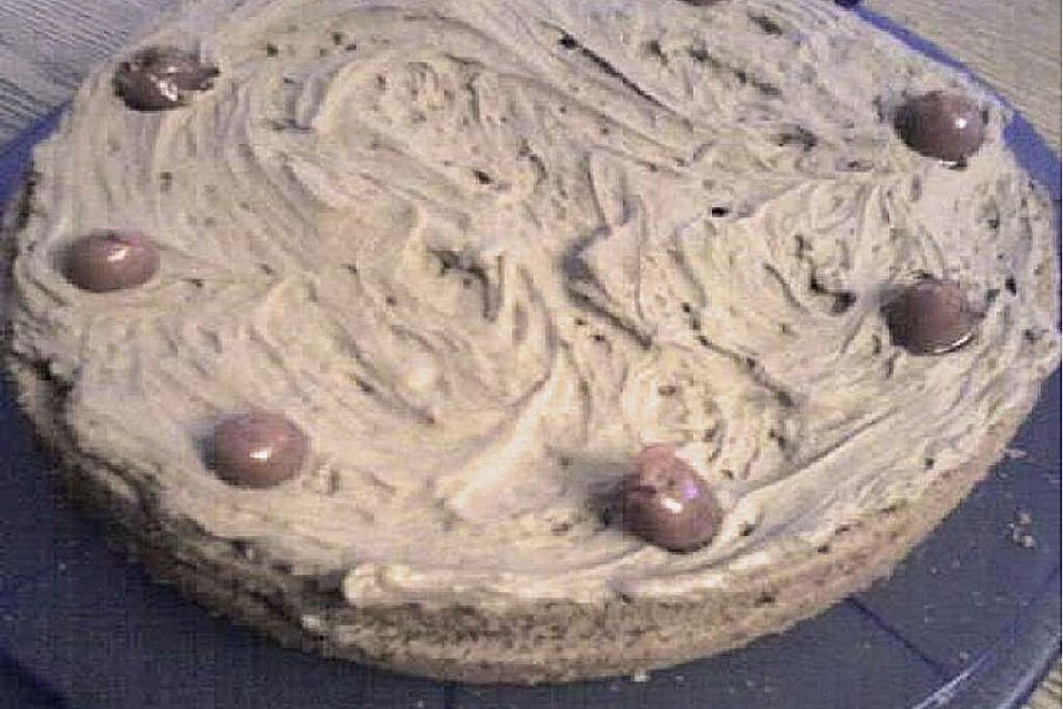 Schokoladige Schokotorte mit Kirschen