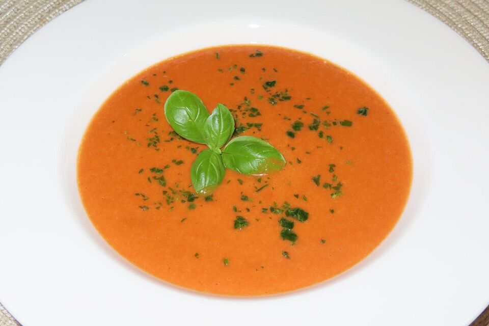 Schnelle Tomatensuppe