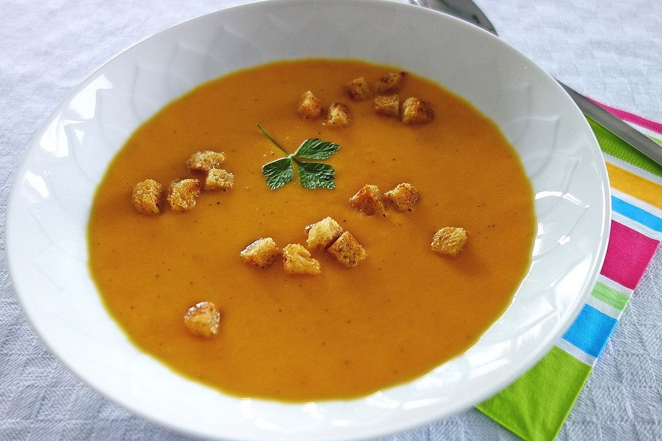 Möhren-Ingwer-Suppe