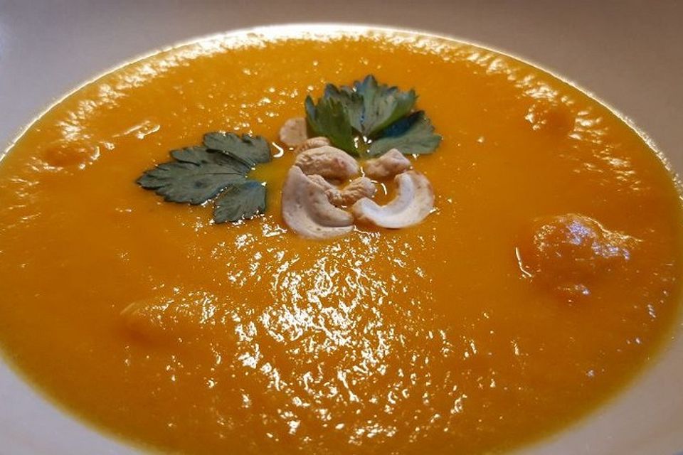 Möhren-Ingwer-Suppe