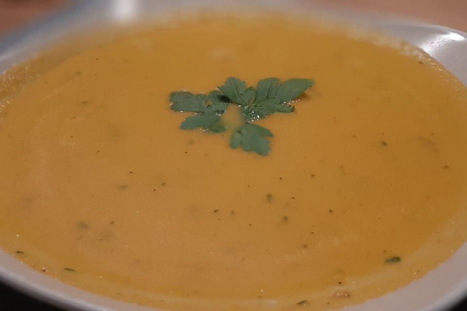 Möhren-Ingwer-Suppe