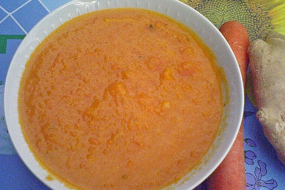 Möhren-Ingwer-Suppe