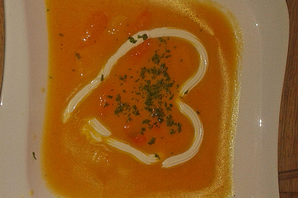 Möhren-Ingwer-Suppe