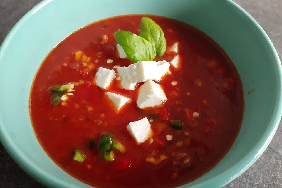 Tomaten - Hackfleischsuppe mit Feta