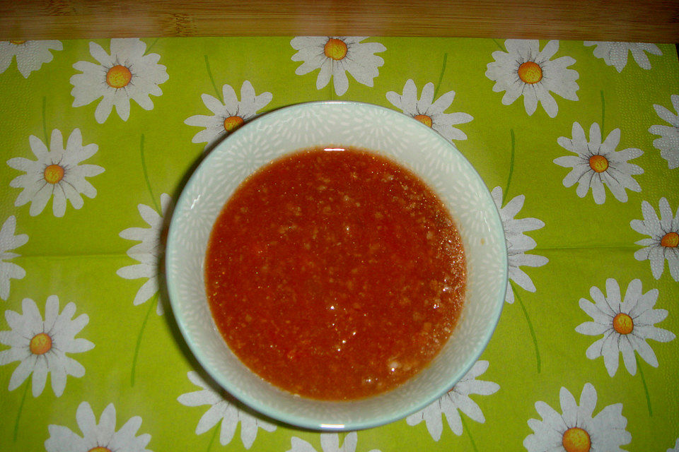 Tomaten - Hackfleischsuppe mit Feta