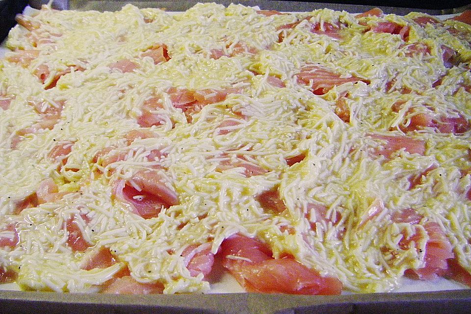 Schwedischer Lachskuchen  'Schwedenpizza'