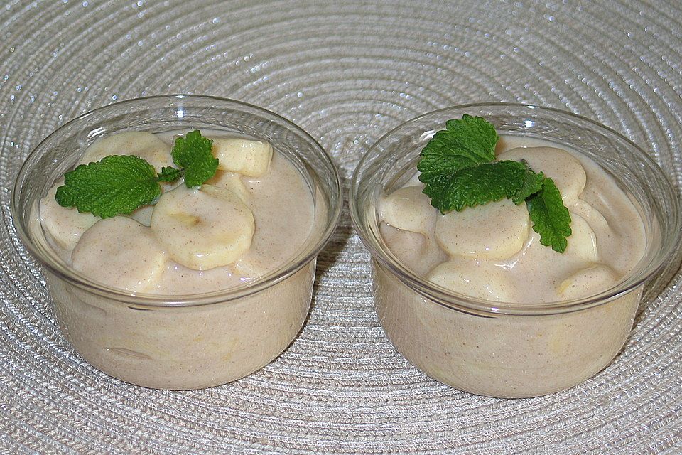 Bananensalat mit Zimtjoghurt