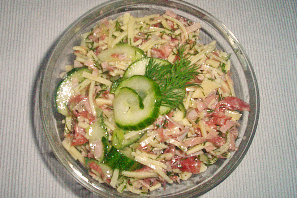 Emmentaler - Salat