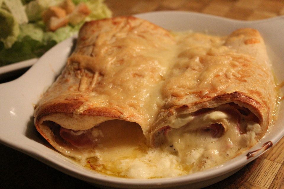 Überbackene Schinken-Käse-Crepes