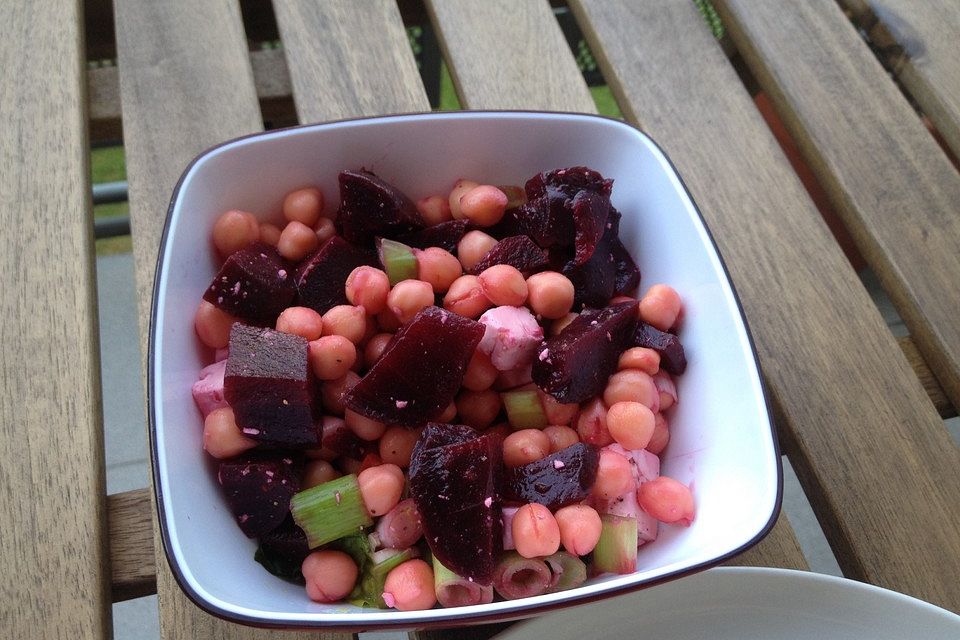 Rote Bete - Kichererbsen - Salat