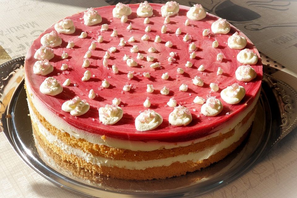 Himbeertorte mit Joghurtcreme