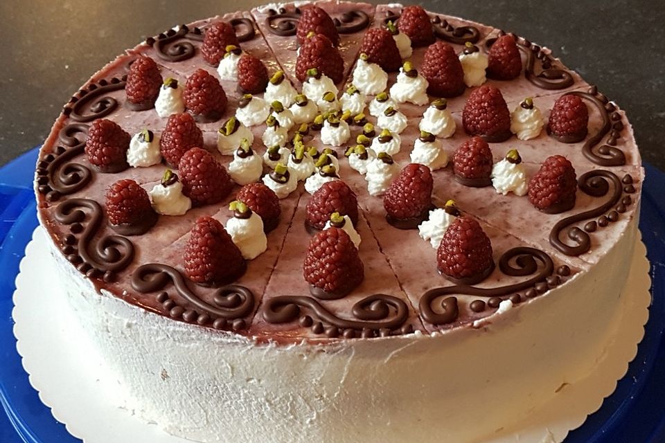 Himbeertorte mit Joghurtcreme