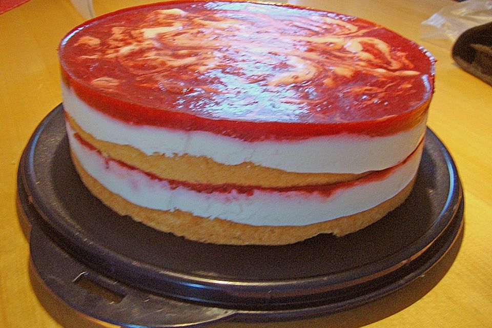 Himbeertorte mit Joghurtcreme