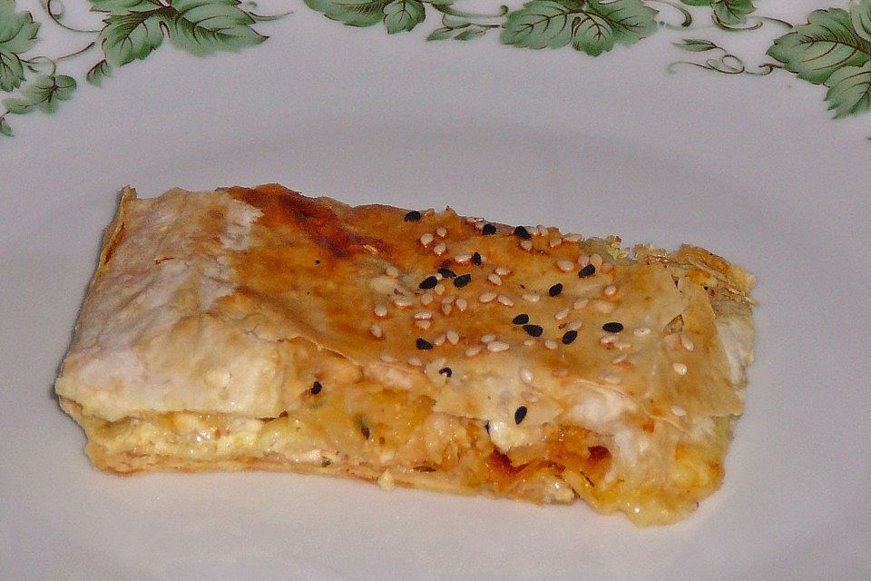 Börek auf dem Backblech