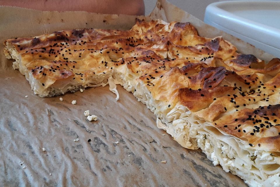 Börek auf dem Backblech