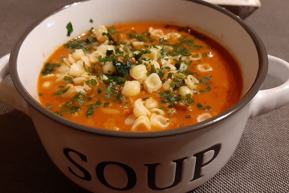 Schnelle Tomatensuppe