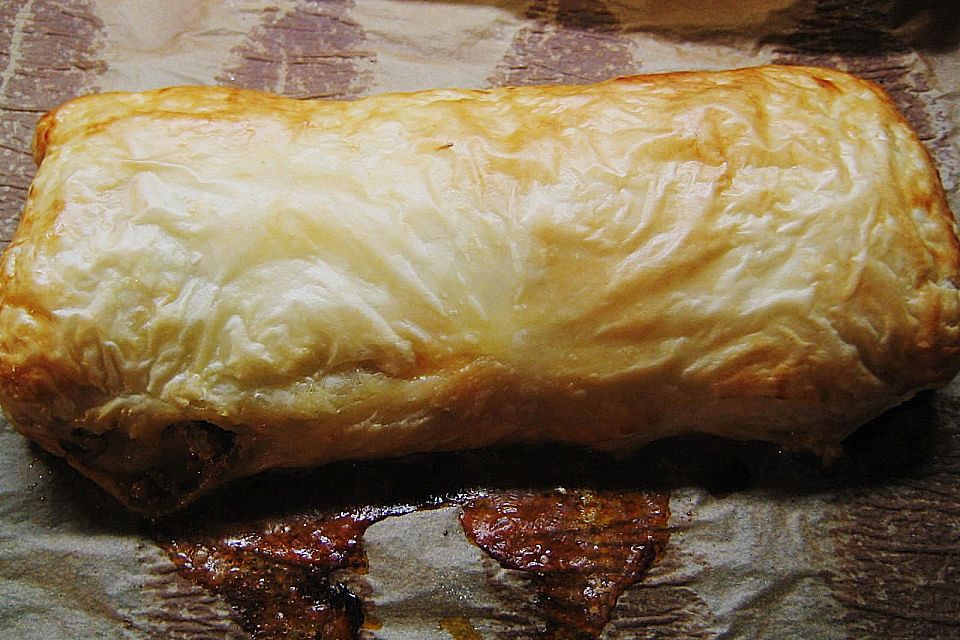 Hackfleisch - Käse - Strudel