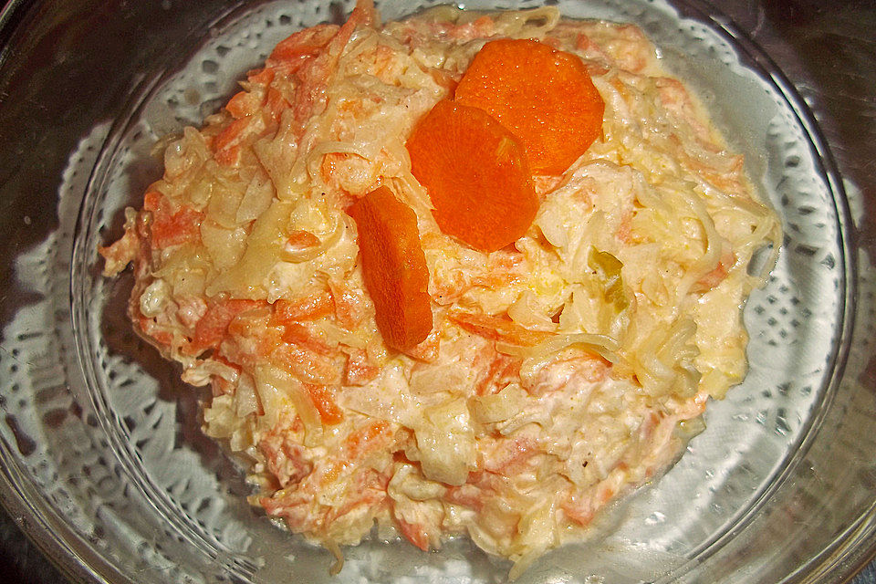 Möhren - Sauerkraut - Salat